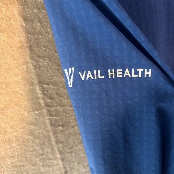 Patagonia R1 Tech Face Jacket Mens XL Blue Hooded Pockets LOGO - NWOT - Picture 3 of 10